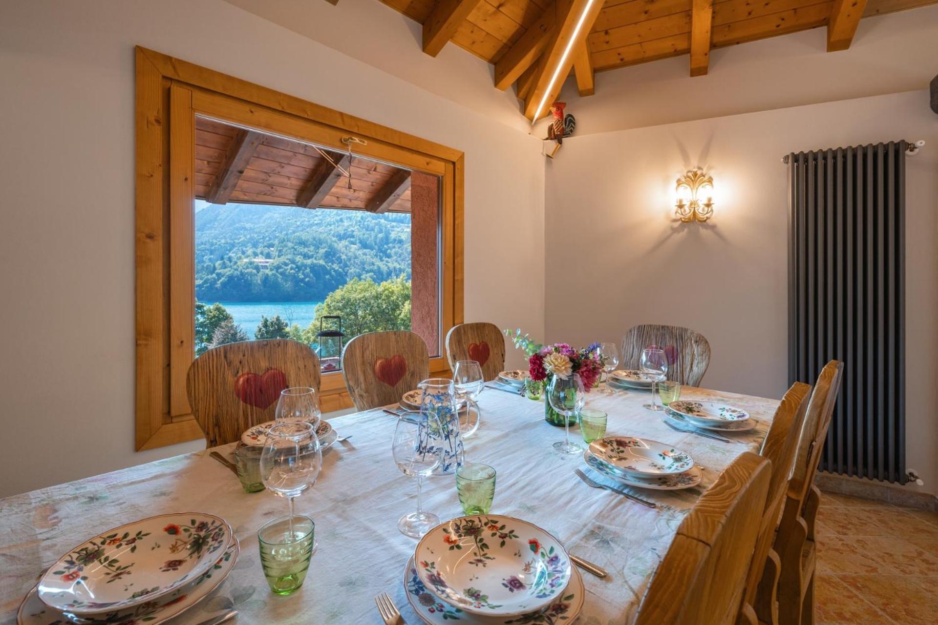 Appartement Casa Monica Ledro Attico à Mezzolago Extérieur photo